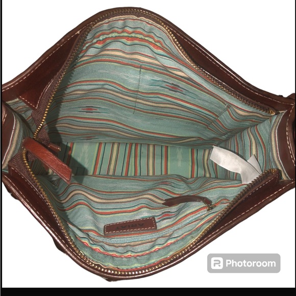 NWT Ariat Victoria Collection Messenger / Conceal Carry Bag Brown Leather Fringe - Picture 10 of 15